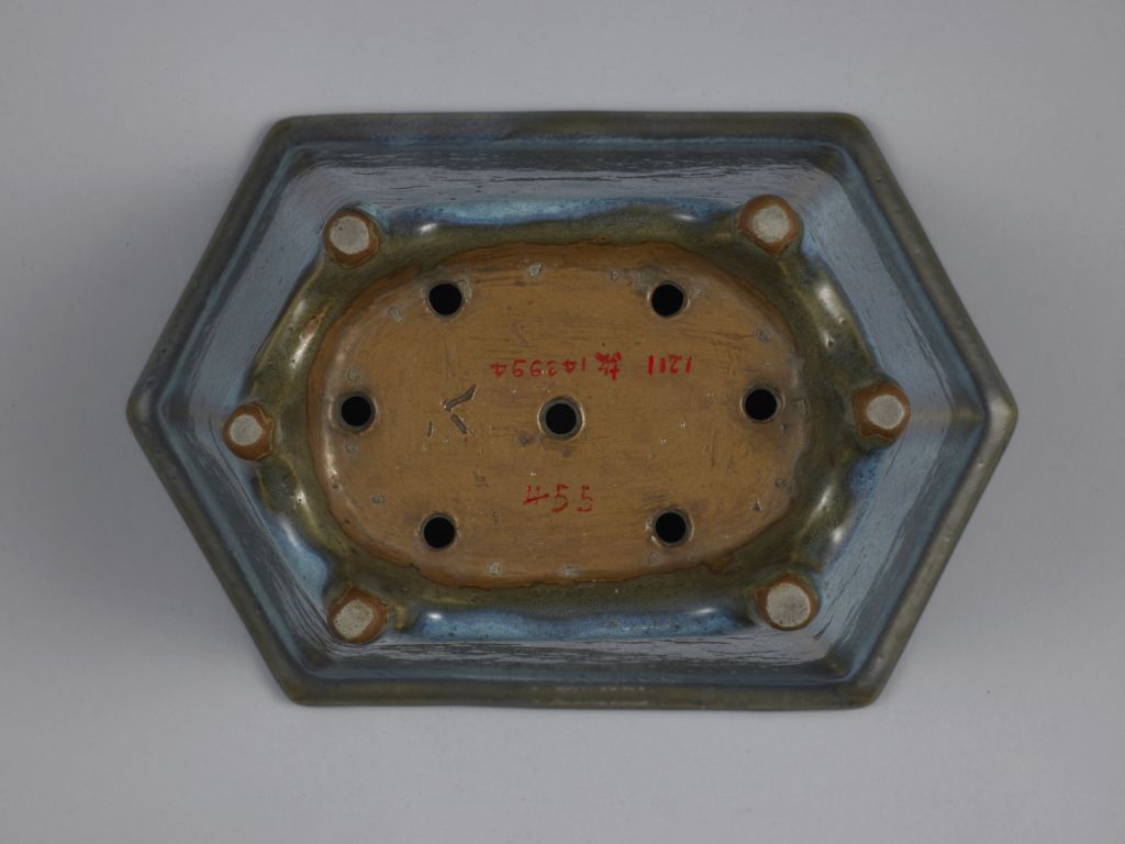 图片[3]-Jun kiln blue glaze hexagonal flowerpot-China Archive